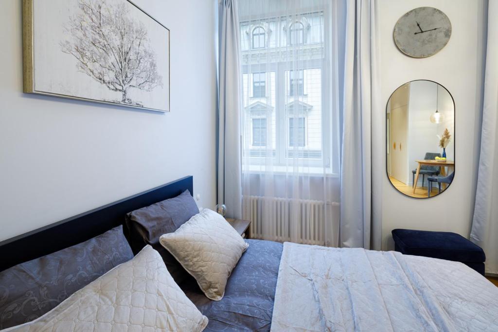 Kalnina Street Studio Apartment Riga Exterior foto
