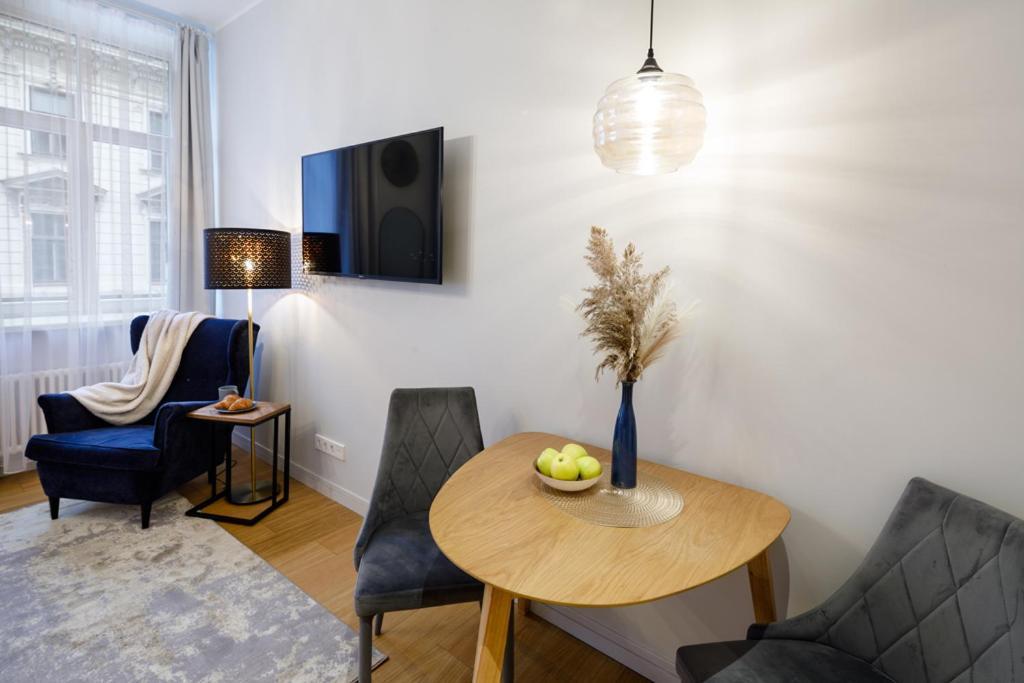 Kalnina Street Studio Apartment Riga Exterior foto